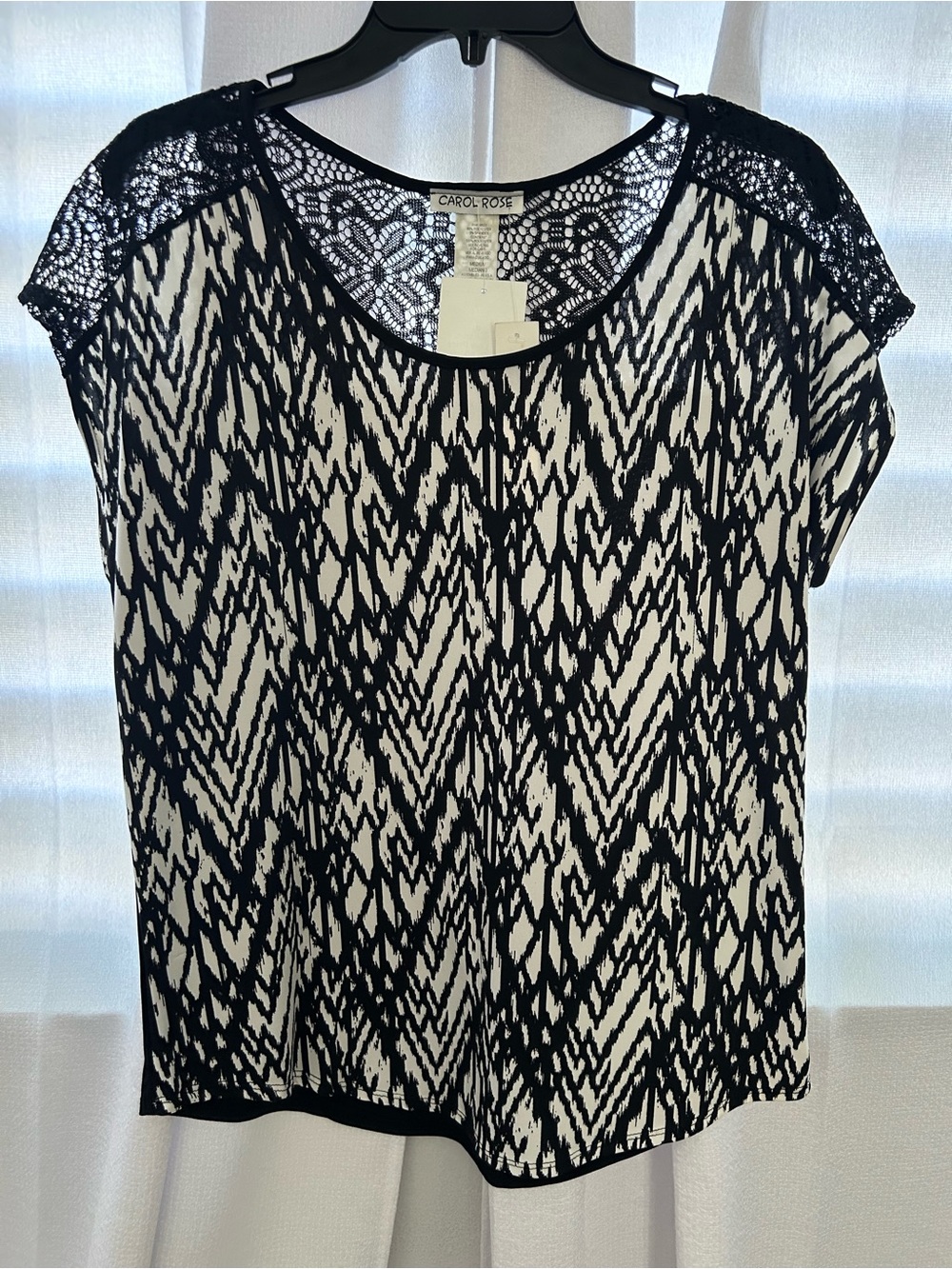 Carol Rose Black & White Lace-Shoulder Printed Top